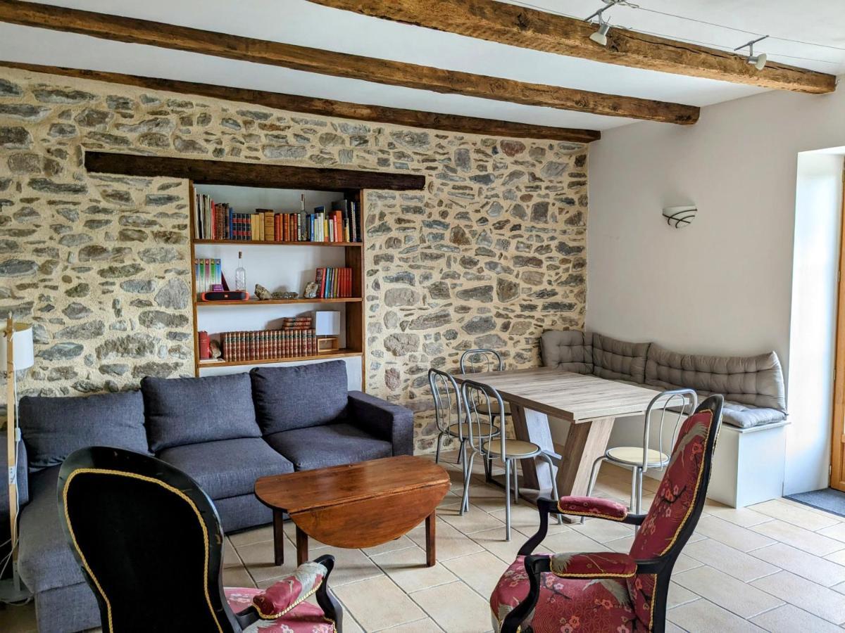 Le Quatorze, Au Coeur De Najac Exterior foto