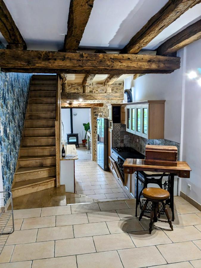 Le Quatorze, Au Coeur De Najac Exterior foto