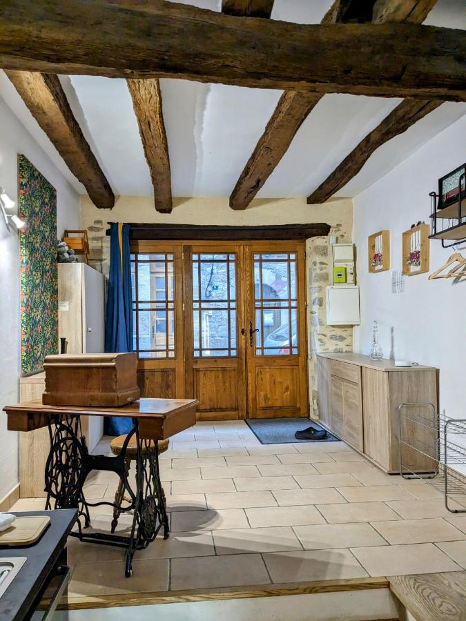 Le Quatorze, Au Coeur De Najac Exterior foto